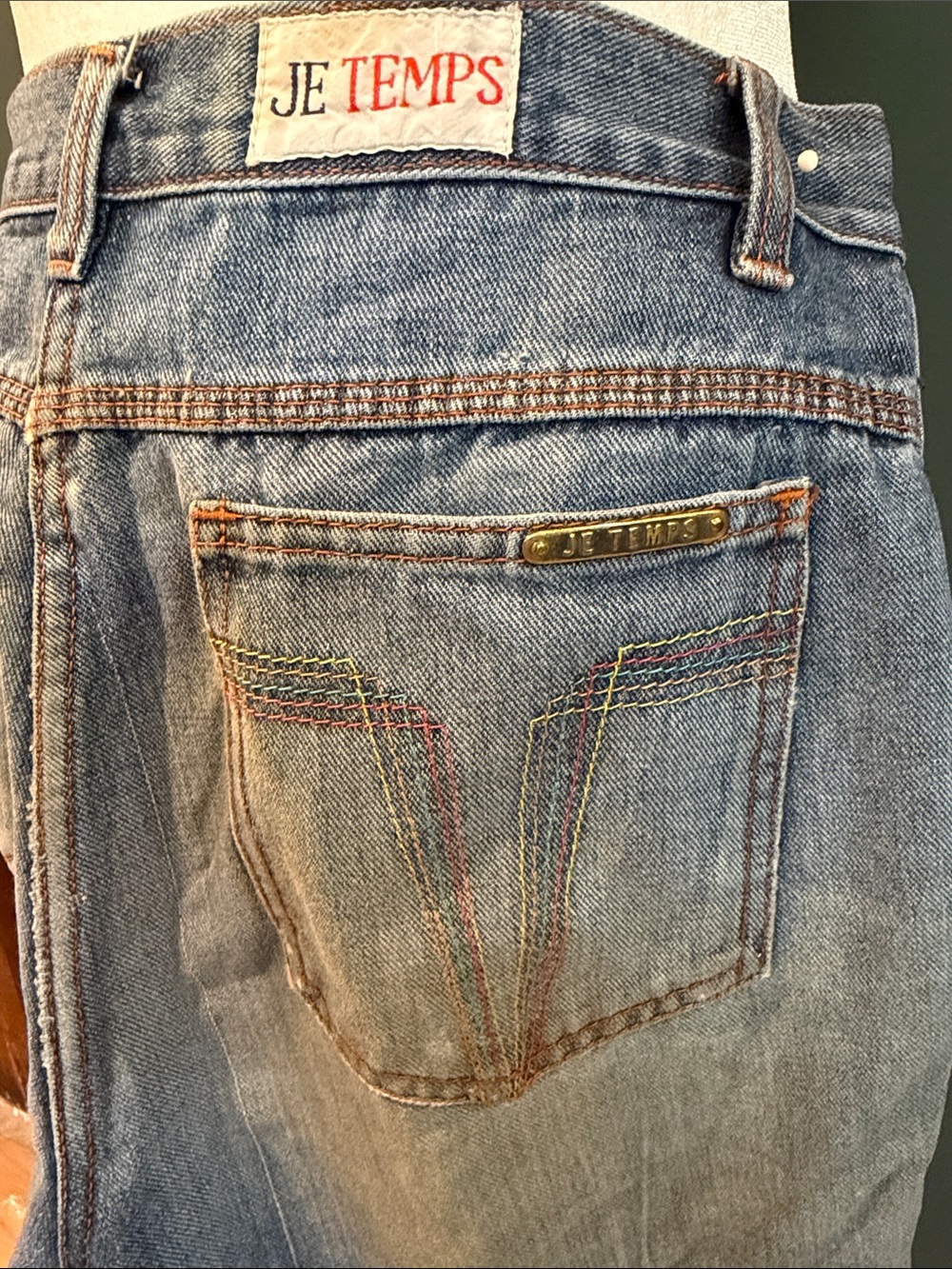 Rare VTG Triple Stitched Je Temps High Waisted Jeans- Rainbow Pocket